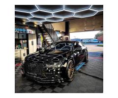 Streamlining Vinyl Wrap Polishing with High-Performance Hexagon LED Auto Beauty Lights